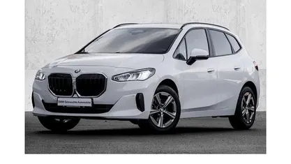 Gebraucht 2023 BMW 218 Shadowline Van / Kleinbus | 28.880 € (Fairer Preis)