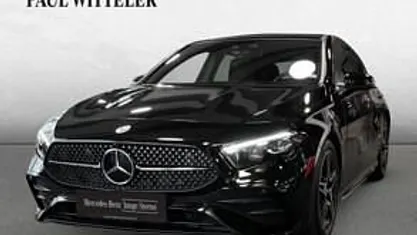 Gebraucht Mercedes A180 AMG line 136 PS (100 kW) 2023 Lack kosmosschwarz