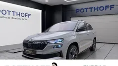 Grau Gebraucht 2024 Skoda Karoq SportLine SUV | 34.777 € (Superpreis)