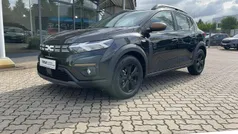 Perlmuttschwarz (schwarz) (schwarz) Gebraucht 2024 Dacia Sandero Extreme Kleinwagen | 18.490 € (Fairer Preis)