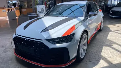 Neu Audi RS6 Performance 630 PS (463 kW) 2025 Arkonaweiß Kombi