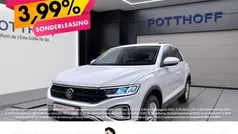 Pure white Gebraucht 2024 VW T-Roc Life SUV | 22.222 € (Superpreis)