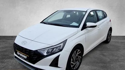 Gebraucht Hyundai i20 Trend 101 PS (74 kW) 2026 Kleinwagen