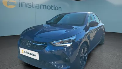 Blau Gebraucht 2021 Opel Corsa-e Elegance Kleinwagen | 14.849 € (Fairer Preis)
