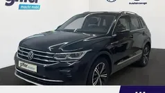 Deep black perleffekt Gebraucht 2021 VW Tiguan Elegance SUV | 25.890 € (Fairer Preis)