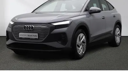 Grau Gebraucht 2022 Audi Q4 Sportback e-tron Basis SUV | 25.480 € (Fairer Preis)