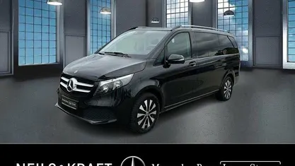 Gebraucht Mercedes V220 163 PS (119 kW) 2023 Obsidianschwarz Van / Kleinbus