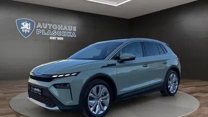 Timianogrün Gebraucht 2025 Skoda Elroq SUV | 42.950 € (Superpreis)