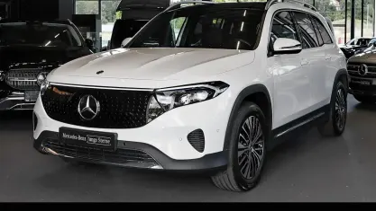 Gebraucht Mercedes EQB300 Progressive 167 kW (228 PS) 2025 Unilack polarweiß SUV
