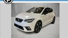Candyweiß Gebraucht 2024 Seat Ibiza FR-Line Limousine | 20.998 € (Fairer Preis)