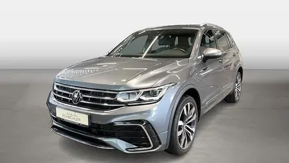 Grau Gebraucht 2022 VW Tiguan Allspace R-line SUV | 34.420 € (Guter Preis)