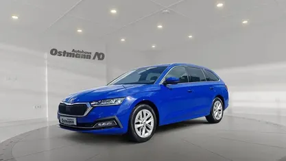 Energyblau Gebraucht 2021 Skoda Octavia Style Kombi | 20.948 € (Guter Preis)