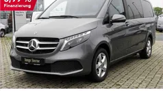 Grau Gebraucht 2023 Mercedes V250 Van / Kleinbus | 52.950 € (Superpreis)