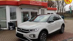 Gebraucht 2025 VW T-Roc Style SUV | 34.490 € (Fairer Preis)