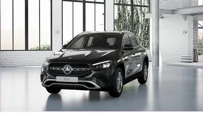 Gebraucht Mercedes GLA200 Advanced 163 PS (119 kW) 2024 Unilack nachtschwarz SUV