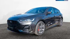 Gebraucht 2025 Ford Focus ST-Line Limousine | 29.490 € (Fairer Preis)