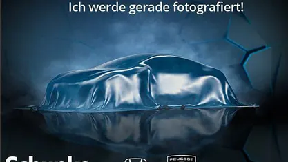 Weiss Gebraucht 2022 Kia Stonic Spirit SUV | 17.890 € (Fairer Preis)