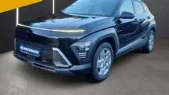 Abyss black Neu 2024 Hyundai Kona Trend SUV | 27.980 € (Fairer Preis)