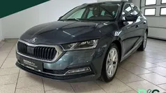 Grau Gebraucht 2021 Skoda Octavia First Edition Kombi | 25.790 € (Fairer Preis)