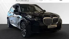 Carbonschwarz metallic Gebraucht 2025 BMW X5 M Sport SUV | 87.700 € (Superpreis)