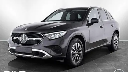 Gebraucht 2024 Mercedes GLC220 Avantgarde SUV | 53.977 € (Fairer Preis)
