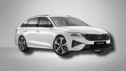 Gebraucht Skoda Octavia RS 265 PS (194 kW) 2026 Moonweiß perleffekt Kombi