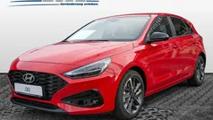 Farbe: rot Neu 2025 Hyundai i30 Advantage Limousine | 22.780 € (Fairer Preis)