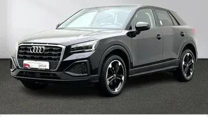Gebraucht Audi Q2 Comfort 150 PS (110 kW) 2023 Brillantschwarz SUV