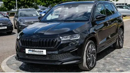 Gebraucht Skoda Karoq SportLine 190 PS (139 kW) 2023 Schwarz SUV