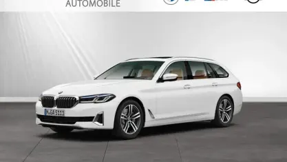 Gebraucht BMW 530 Efficient Dynamics 286 PS (210 kW) 2022 Alpinweiß Kombi