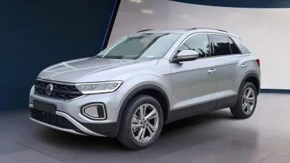 Gebraucht VW T-Roc R 150 PS (110 kW) 2025 Pyrit silber metallic SUV