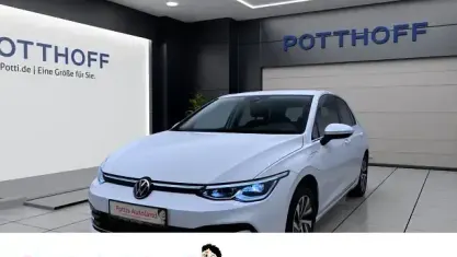 Gebraucht VW Golf VII Style 204 PS (150 kW) 2021 Weiss Kleinwagen