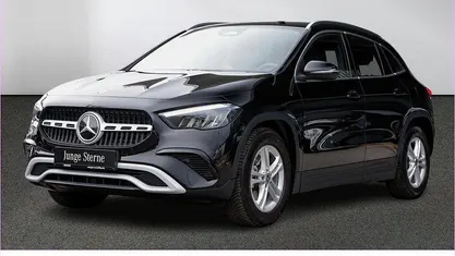 Gebraucht Mercedes GLA200 163 PS (119 kW) 2024 SUV