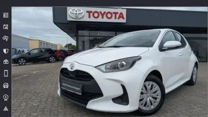 Gebraucht Toyota Yaris Comfort 72 PS (52 kW) 2023 Schneeweiß Kleinwagen