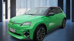 Pop green!, black pearlschwar Gebraucht 2024 Renault R5 Komfort Kleinwagen | 31.390 € (Fairer Preis)