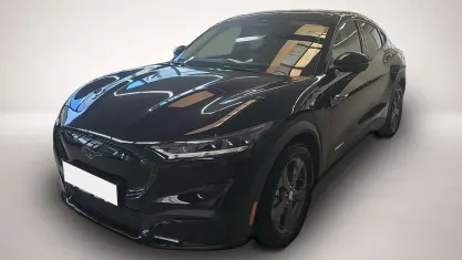 Gebraucht Ford Mustang Mach-E Standard Range 197 kW (269 PS) 2023 Schwarz SUV