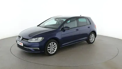 Używany VW Golf VII Comfortline 125 KM (91 kW) 2017 Niebieski Sedan/Limuzyna