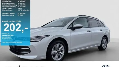 Usata VW Golf VIII Life 116 CV (85 kW) 2024 Bianco Station wagon