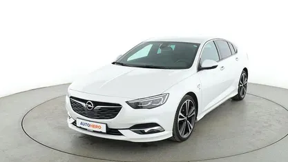 Gebraucht Opel Insignia Innovation 170 PS (125 kW) 2017 Weiß Limousine