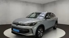 Silber Gebraucht 2024 VW Tiguan Life SUV | 39.900 € (Fairer Preis)