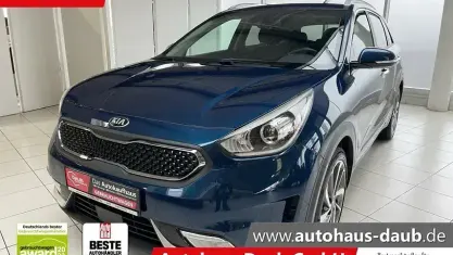 Second-hand Kia Niro Spirit 141 CP (103 kW) 2016 Albastru SUV