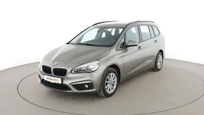 Begagnad BMW 218 Gran Tourer Advantage 136 HK (100 kW) 2016 Grå Minibuss