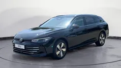 Grenadillschwarz metallic Gebraucht 2024 VW Passat Business Kombi | 32.760 € (Fairer Preis)