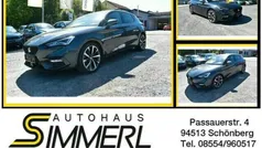Grau Gebraucht 2021 Seat Leon FR Limousine | 20.900 € (Fairer Preis)