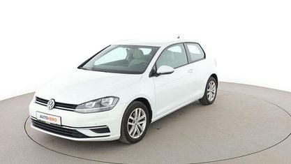 Używany VW Golf VII Comfortline 2017 Biały Sedan/Limuzyna