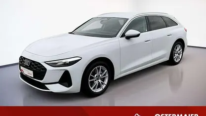 Gletscherweiß Gebraucht 2025 Audi A5 Ambiente Coupé | 38.345 € (Guter Preis)