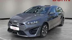 Grau Gebraucht 2024 Kia Ceed Sportswagon Spirit Kombi | 25.790 € (Guter Preis)