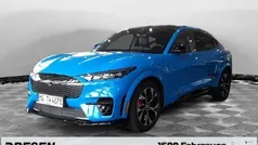 Blau Gebraucht 2022 Ford Mustang Mach-E GT SUV | 42.950 € (Fairer Preis)