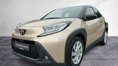 Gebraucht Toyota Aygo X Pulse 72 PS (52 kW) 2022 Ginger beige SUV