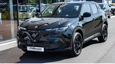 Schwarz Neu 2025 Alfa Romeo GT Junior SUV | 29.985 € (Guter Preis)